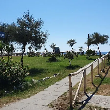 Appartamenti A Pochi Metri Dal Mare Vigoresort Resort *