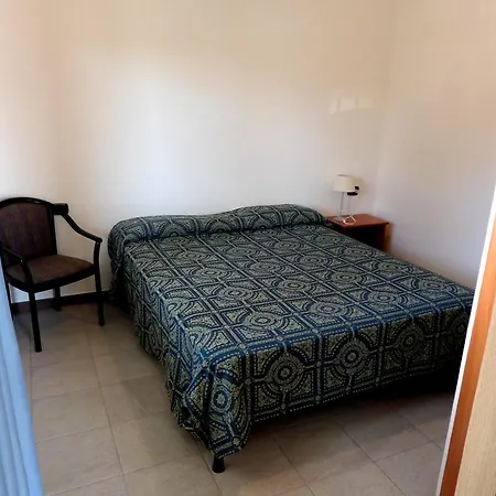 Appartamenti A Pochi Metri Dal Mare Vigoresort Resort *