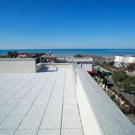 Resort Appartamenti A Pochi Metri Dal Mare Vigoresort Nocera Terinese
