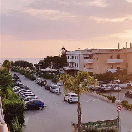 Appartamenti A Pochi Metri Dal Mare Vigoresort Resort